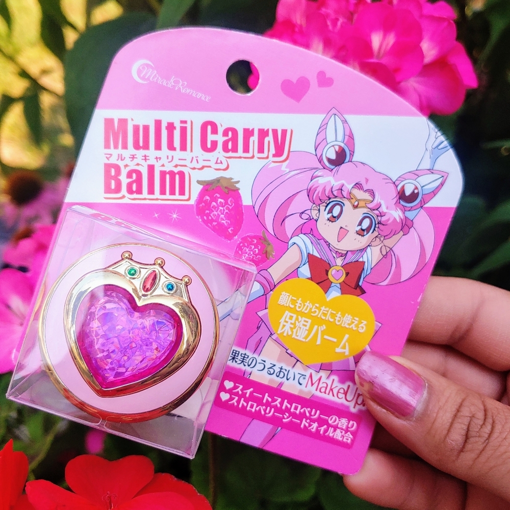 Chibi Moon compact